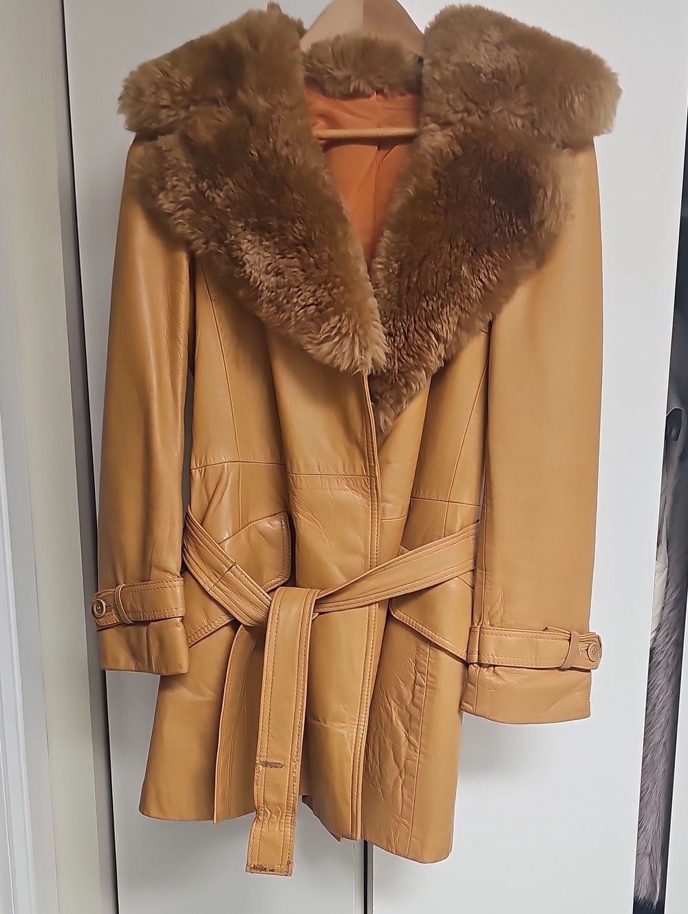 REAL LEATHER Tan Coat with Fur Trim